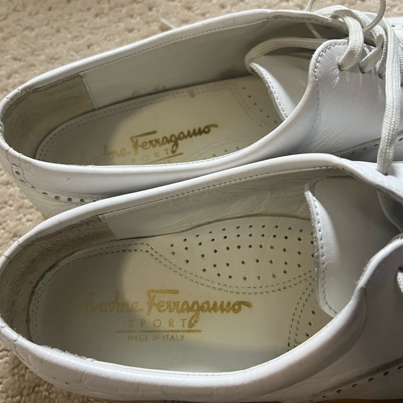 Salvatore Ferragamo sport shoe. Size 8 - Picture 4 of 7